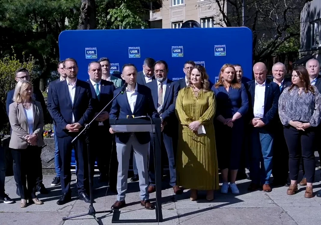 Conferința de presă a Alianței Dreapta Unită