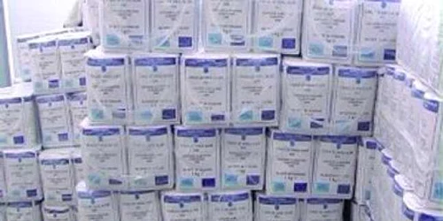 Iaşi: Direcţia de Asistenţă Comunitară împarte făină şi zahăr