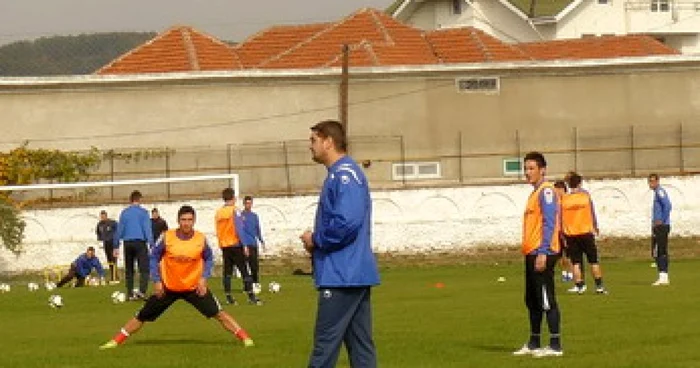 Ciobotariu spune că nu va menaja jucători la meciul de azi 