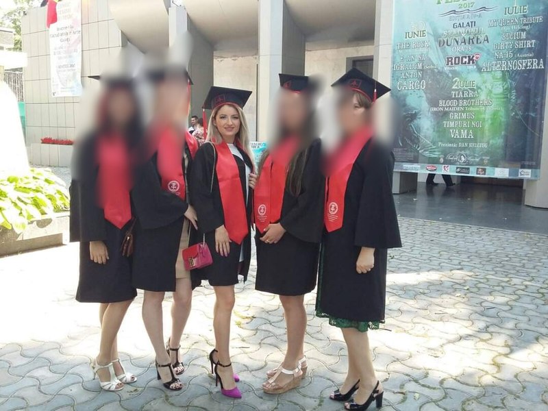 O tânără absolventă a Facultății de Medicină din Galați, descoperită moartă în Franța. Ea a fost înjunghiată