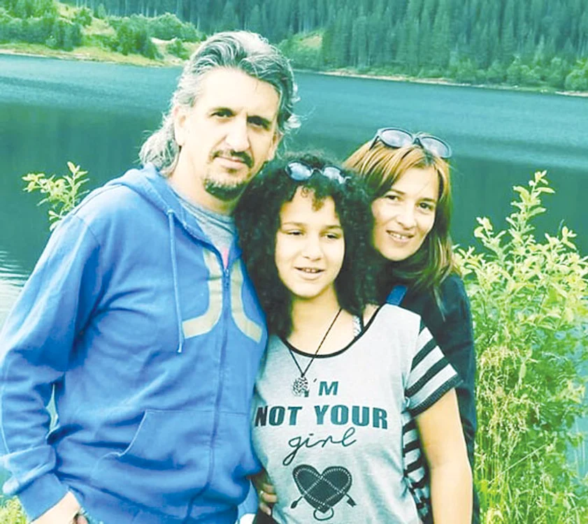 Idaira este primul copil repatriat care a fost adoptat de o familie