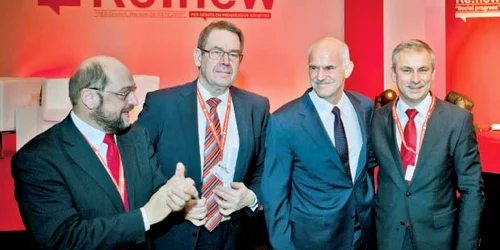 Patru politicieni  în luptă cu propria criză:  Martin Schulz, Poul Rasmussen, George Papandreu şi Grzegorz Napieralski