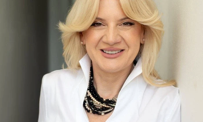 Gabriela Ciot FB jpg