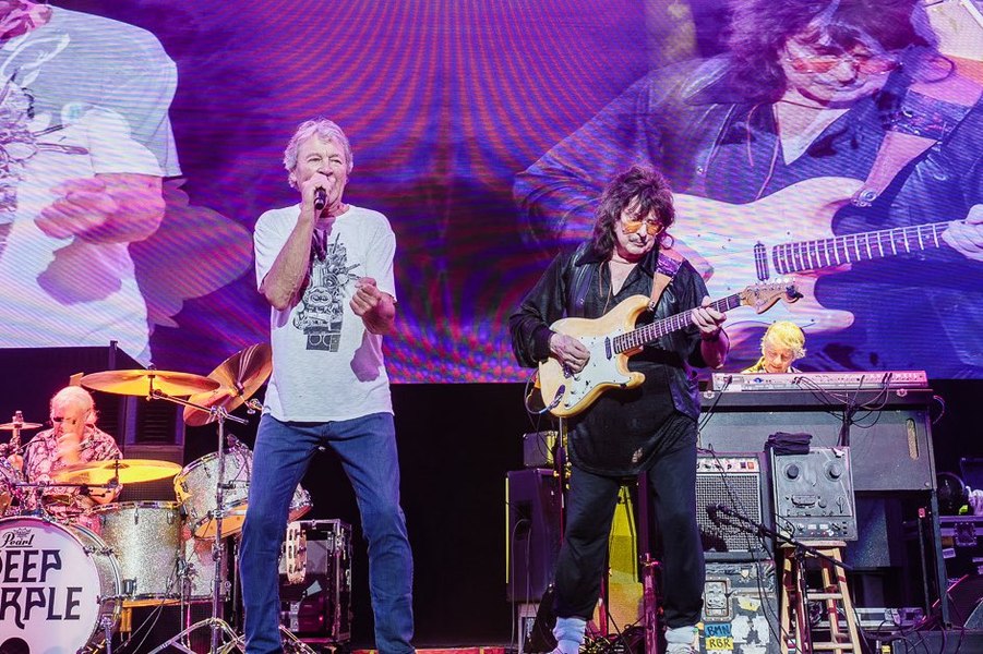 Ritchie Blackmore a revenit pe scenă alături de Deep Purple după 33 de ani. Moment istoric pentru fani pe „Smoke on the Water”