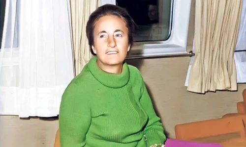Elenei Ceaușescu nu îi plăcea ca alte femei să arate mai bine decât ea jpeg