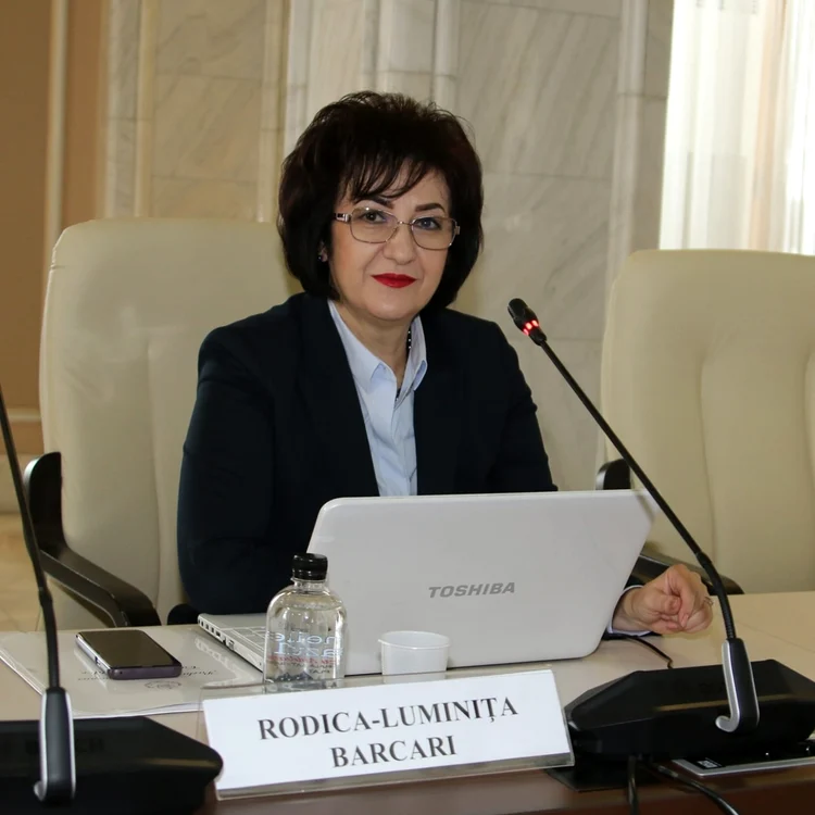 Rodica Luminiţa Barcari este primul parlamentar care revine în grupul PNL. FOTO: Facebook