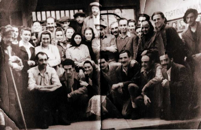 1952 Toma Caragiu cu Maria Bondar la premiera piesei „Ziua cea mare“ la Teatrul de Stat Constanța Sursa arhiva Sever Cărpinişan / colecţie Aurelia Lăpușan