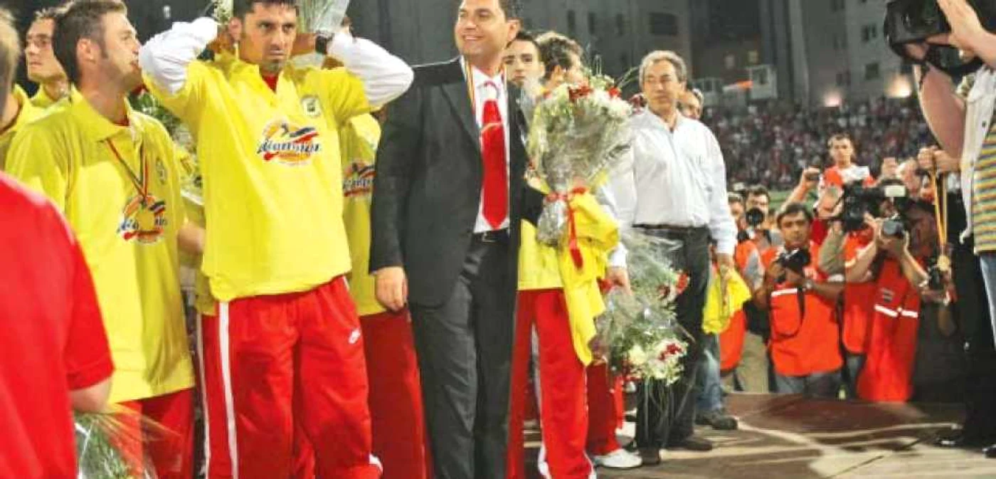 Au trecut mai bine de patru ani de când Dănciulescu a îmbrăcat tricoul de campion pentru a se bucura alături de Borcea  
