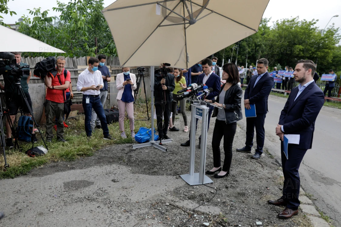 Violeta Alexandru, președintele PNL București, a participat la conferința de presă alături de Nicușor Dan