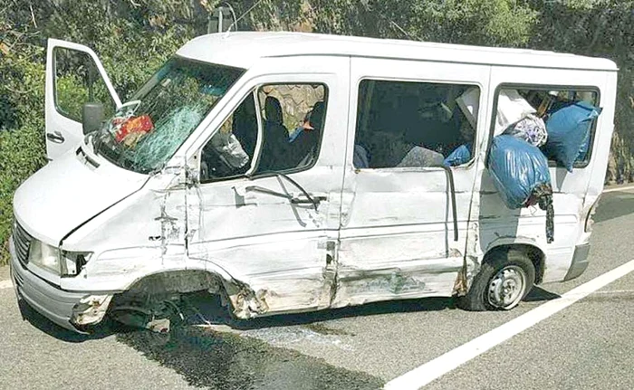 Microbuzul bulgăresc a fost primul lovit de autoutilitară