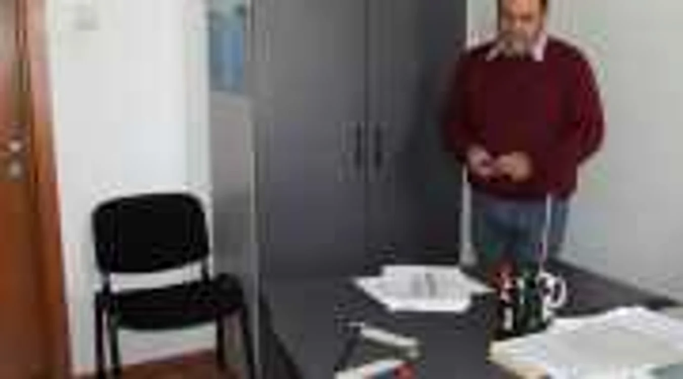 Petre Barcan, tehnicianul criminalist ne-a arătat două cuţite, folosite la un omor