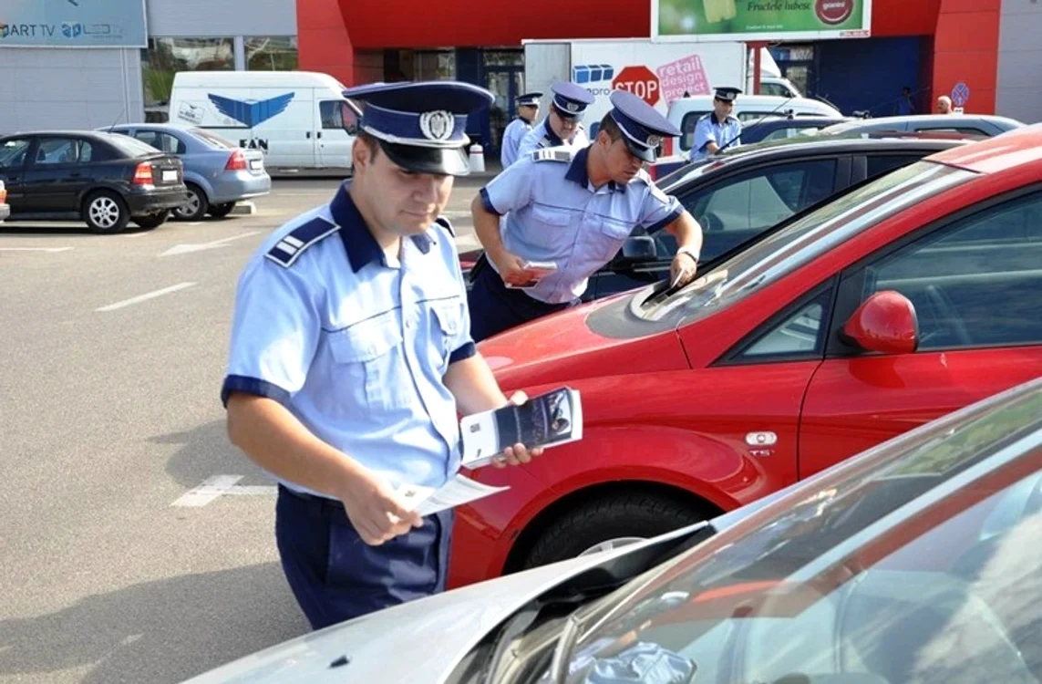 Campania „Nu-ţi lăsa maşina la îndemâna hoţilor!”