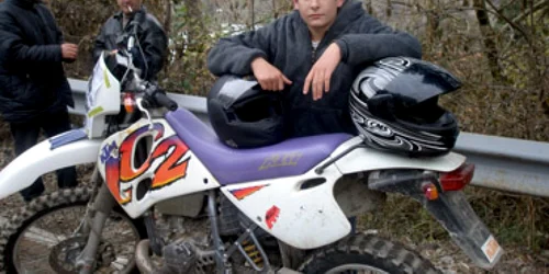 Reşiţa: Mircea Bolboacă cucereşte munţii cu motorul