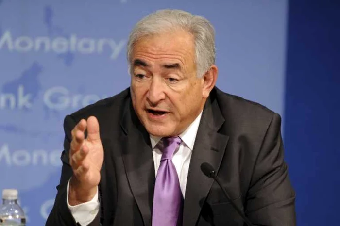 
    Dominique Strauss-Kahn, directorul general al FMI  
