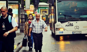 Respect pentru controlorii RATB jpeg