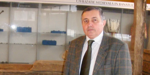 Dumitru Ţeicu aduce istoria la lumină