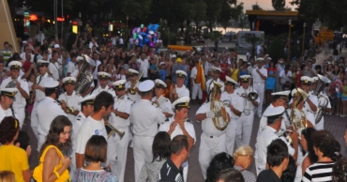 Trecea Fanfara Militară. Începe Seria De Concerte Ale Fanfarei Forţelor ...