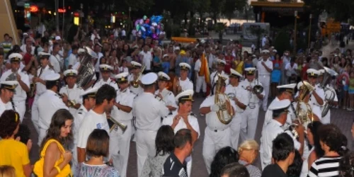 Constanţa: Fanfara militară a dat onorul turiştilor de la Mamaia