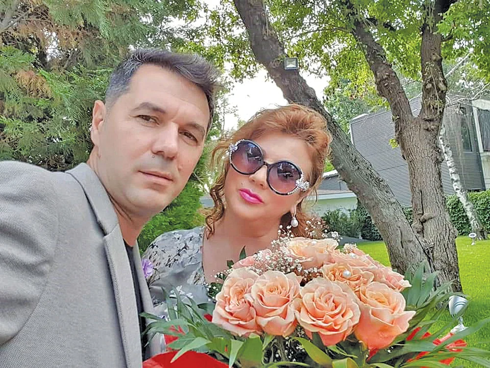 aMihaela e fericită acum cu Sorin Rap