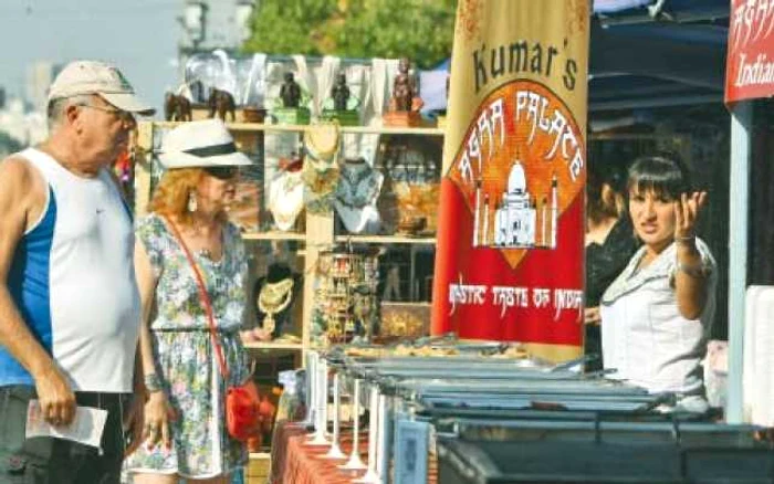 Bucureştenii au venit la festival pentru a gusta din reţetele asiatice şi sud-americane