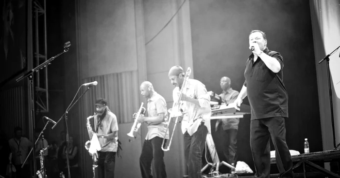 UB40