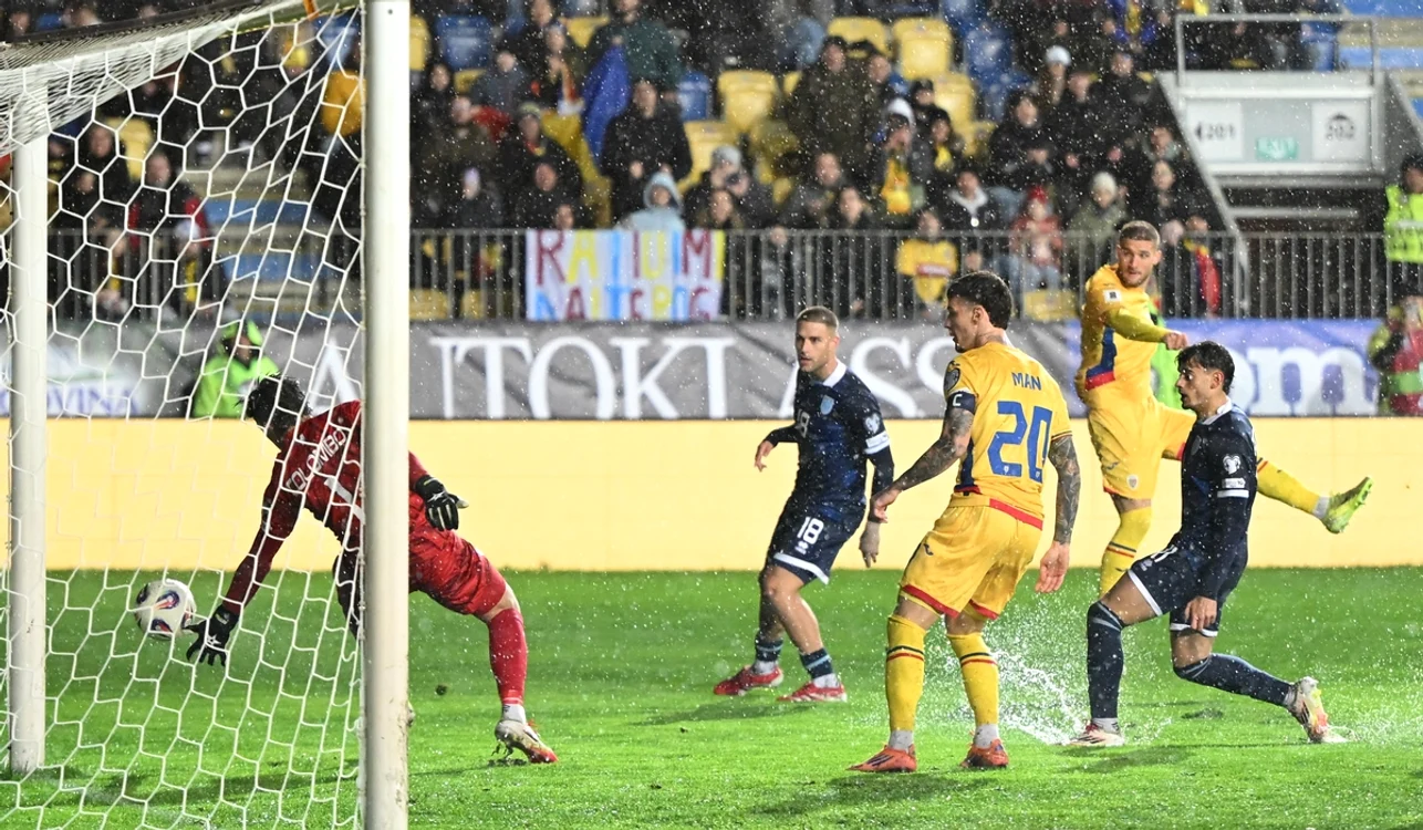 România a consemnat o victorie categorică, 7-1, cu San Marino (FOTO: Sportpictures)