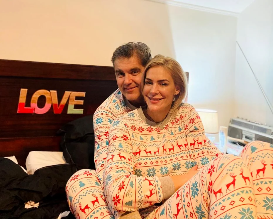 
    Roxana Ciuhulescu și soțul ei, Silviu Bulugioiufoto: Instagram  