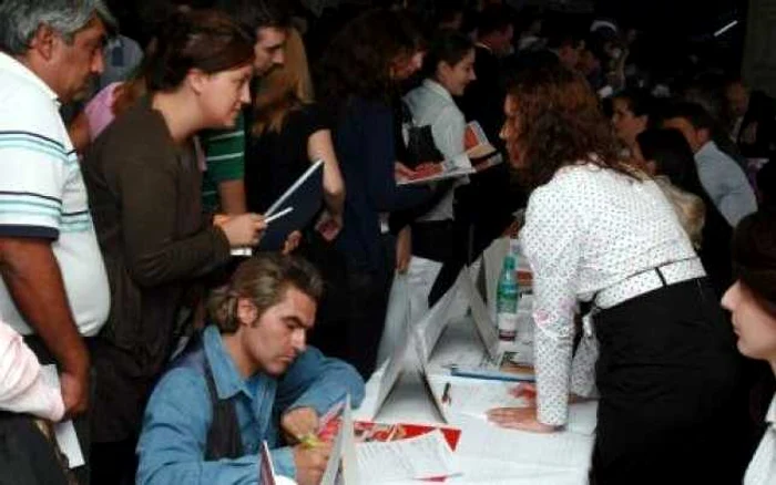 Rata şomajului a scăzut în judeţul Arad