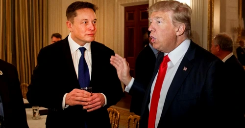Elon Musk a făcut un sondaj pe Twitter pentru revenirea lui Trump pe platforma FOTO CNBC