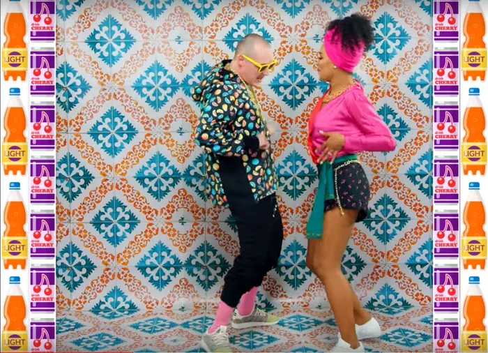 Whats Up Cu tine pe mine jpeg