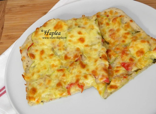 pizza cu dovlecei poza 6 jpeg