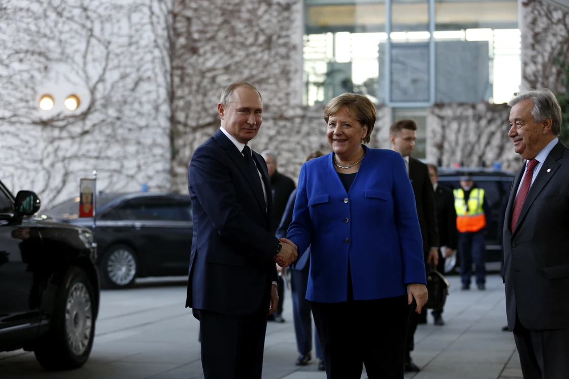 Angela Merkel  şi Vladimir Putin
