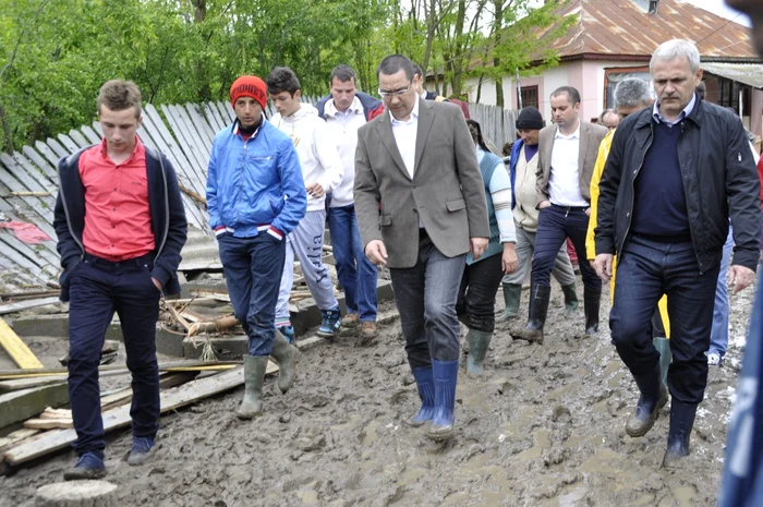 Victor Ponta, în Mehedinţi. FOTO: Corina Macavei