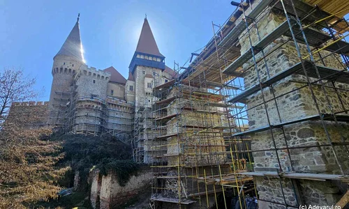 Podul de la Castelul Corvinilor  Foto Daniel Guță ADEVĂRUL (7) jpg