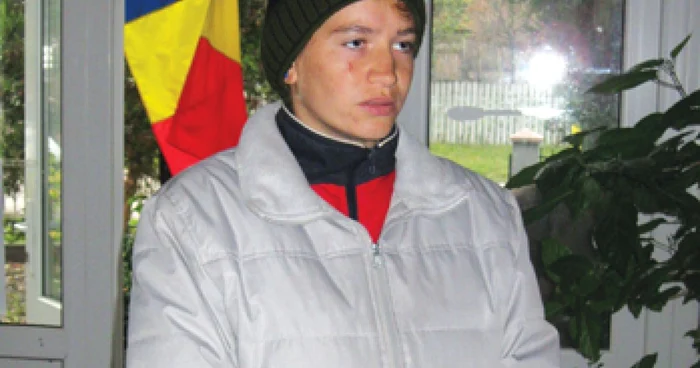 Botoşani: Mama fetiţei dispărute din Cordăreni, principalul suspect