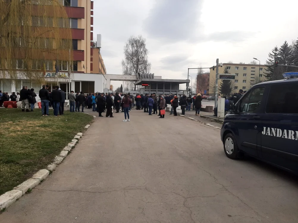 A doua grevă în mai puţin de o lună la o fabrică de armament FOTO Ioan Buciumar