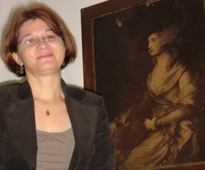 Constanţa Vintilă-Ghiţulescu este cercetător şi profesor universitar.