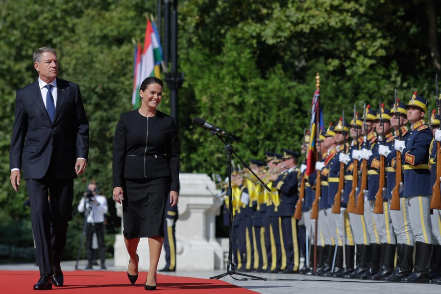 Un președinte al României, după 14 ani în Ungaria. Cum arată programul lui Iohannis