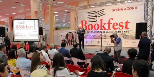 Bookfest deschidere