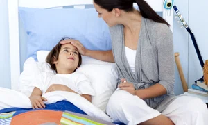 1 mama copil bolnav shutterstock 39747118 jpg jpeg