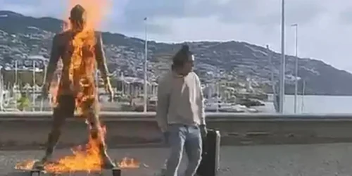 statuie ronaldo x jpeg