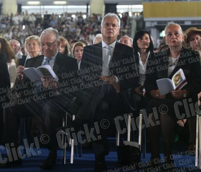 Sute de oameni au participat la ceremonia religioasă de beatificare