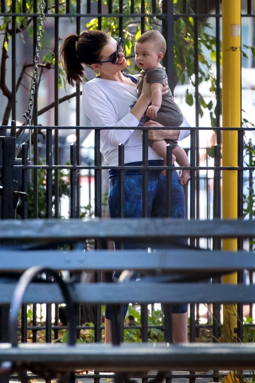 Exclusive Anne Hathaway Takes Her Baby Boy To A Playground In NYC ***NO USE W/O PRIOR AGREEMENT CALL FOR PRICING*** jpeg