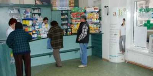 Nu toate farmaciile din oraş au program în weekend, foto Ciprian Dragomir