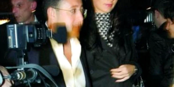 Raluca Sandu, gravidă în cinci luni - Revista presei mondene