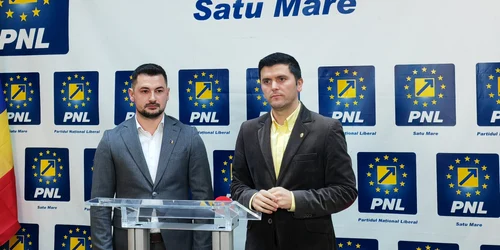 Iulian Câcău s a înscris în filiala judeţeană a PNL jpg