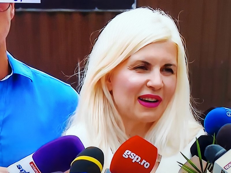 Elena Udrea: „Domnul Băsescu nu era pe lista de persoane pe care le puteam contacta”