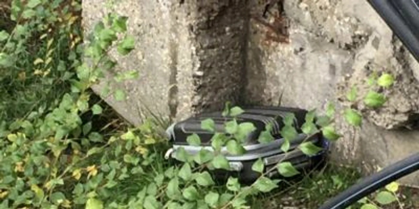 Valiza suspectă de sub podul din Râmnicu Vâlcea pentru care a fost blocată circulaţia în oraş