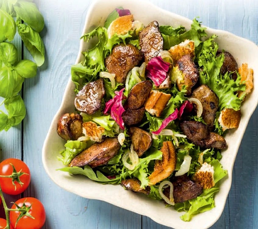 salata verde cu ficatei jpg