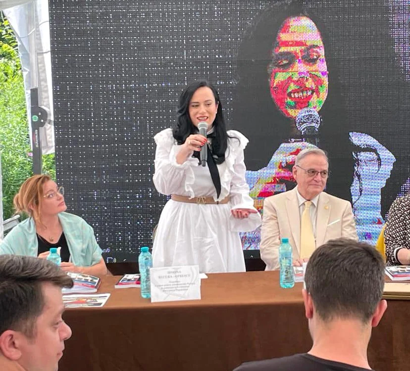 Simona Bucura-Oprescu, deputată de Argeș și posibilă ministră FOTO Facebook S.Bucura-Oprescu
